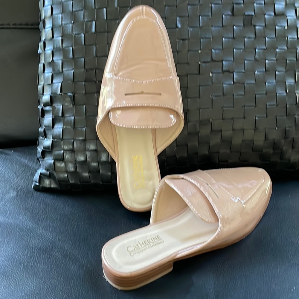 Katherine Malandrino size 6.5 flats